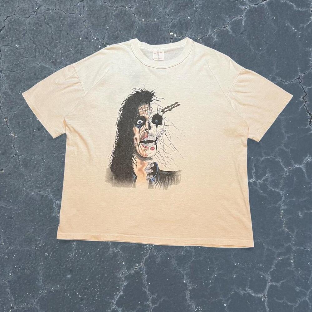 1980s alice cooper skull graphic